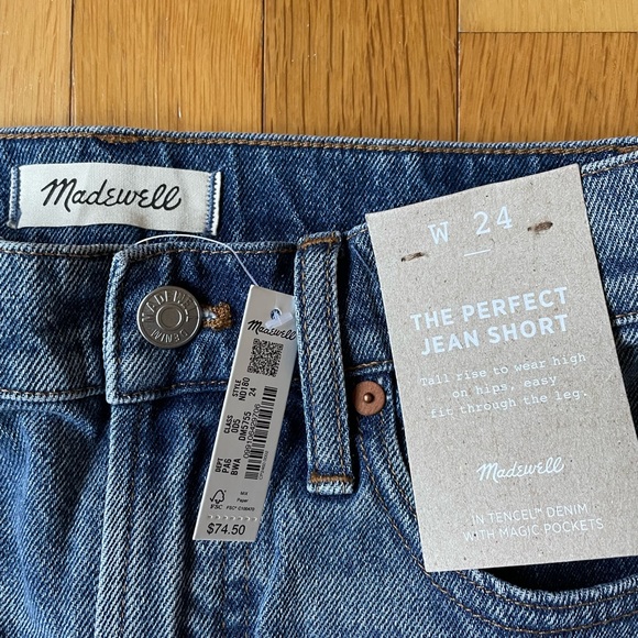NWT - Waist 24 - Madewell tall rise jean shorts - Picture 2 of 3